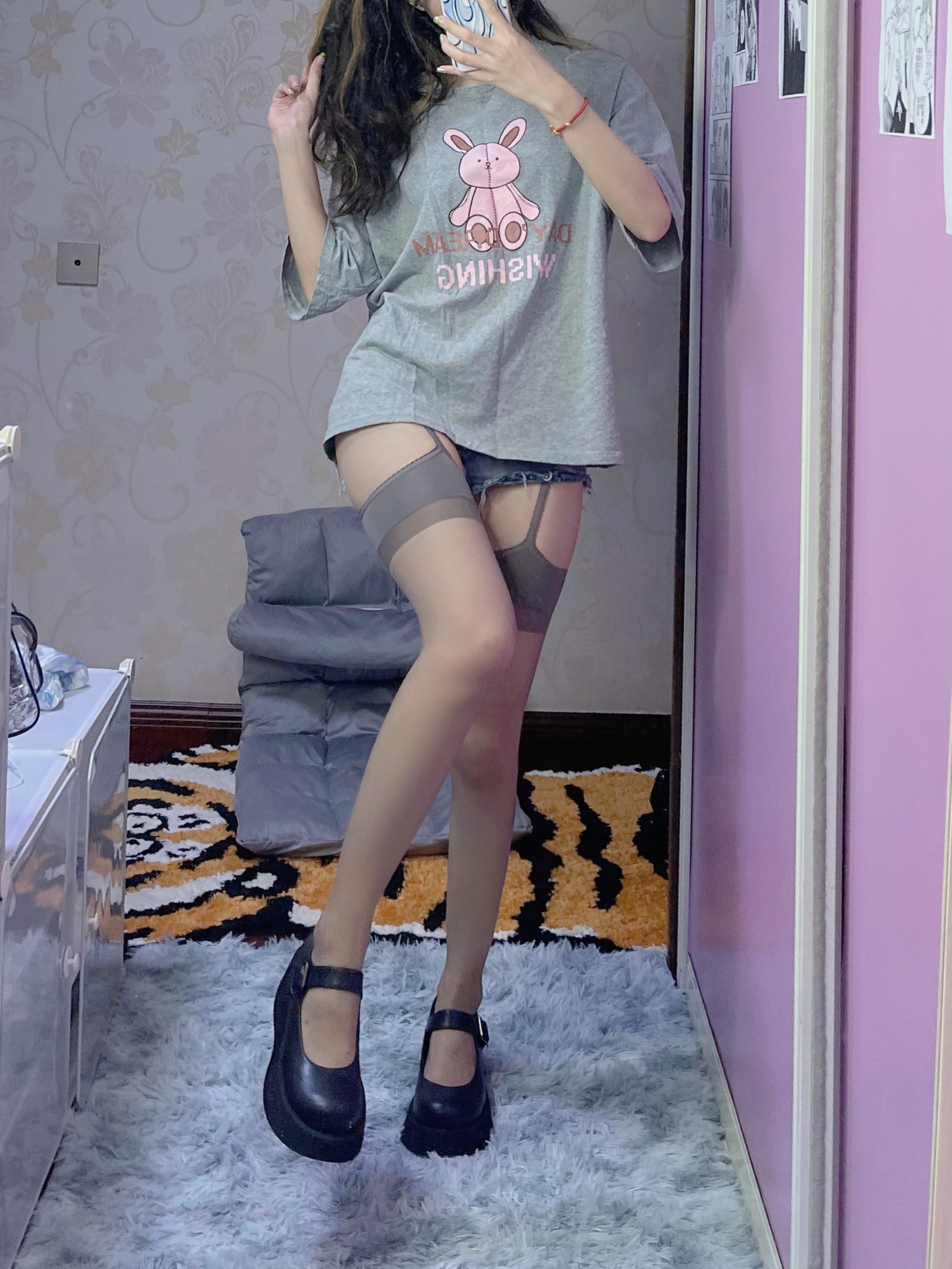 Kettoe - NO.018 灰丝吊带裤 [23P]-XikXak